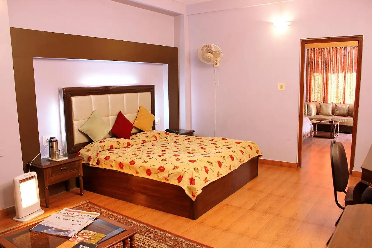 Hotel Himland East- Free Pickup From Railway Station 西姆拉